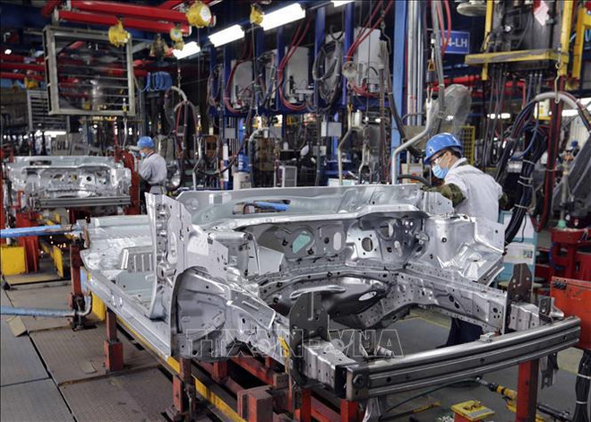 世行驻越首席经济专家：2022年越南经济增长率达6~6.5%的目标完全可以实现 ảnh 2