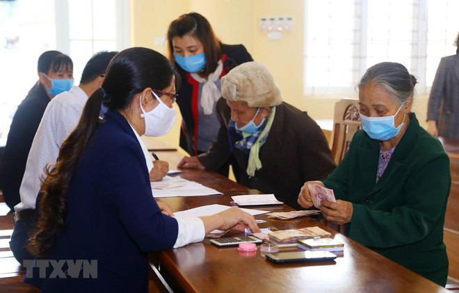 2022年1月起增发养老金和补贴金 超过296万越南人受益 ảnh 1