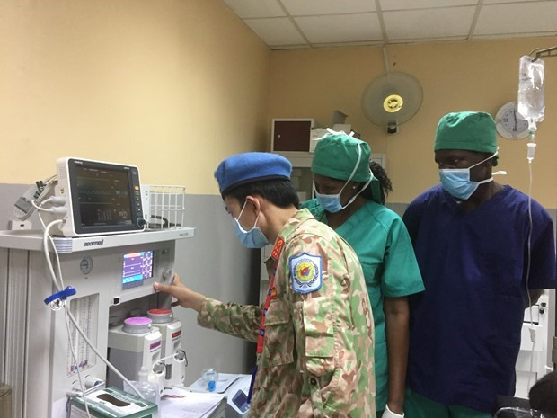越南“蓝色贝雷帽”医生出色完成在南苏丹的特殊任务 ảnh 1