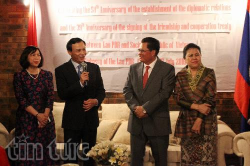 越老交流会在澳大利亚举行 ảnh 1 越老交流会在澳大利亚举行 ảnh 1