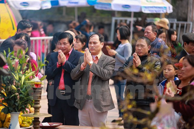 越南南定省陈庙开印仪式吸引数万名游客参加 ảnh 1 越南南定省陈庙开印仪式吸引数万名游客参加 ảnh 1