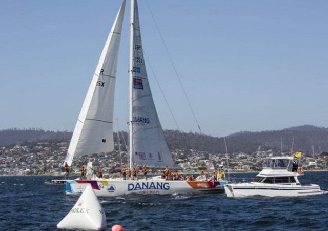 克利伯环球帆船赛第7赛段颁奖仪式在越南岘港市举行 ảnh 1