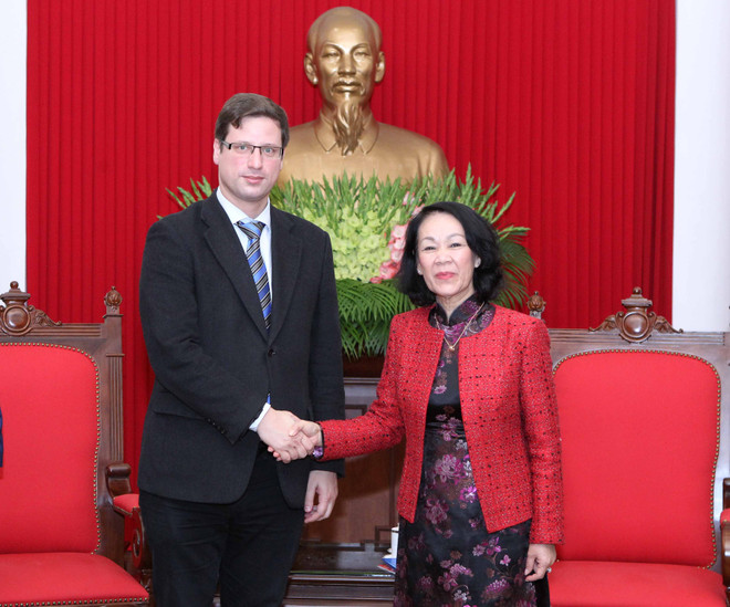 进一步加强越南共产党与匈牙利公民联盟党的关系 ảnh 1