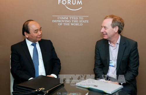 越南政府总理阮春福出席WEF会议系列活动报道 ảnh 5 越南政府总理阮春福出席WEF会议系列活动报道 ảnh 5