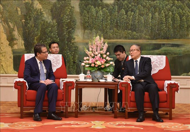 中国天津市市委书记李鸿忠接见越南驻中国大使馆代表团 ảnh 1 中国天津市市委书记李鸿忠接见越南驻中国大使馆代表团 ảnh 1