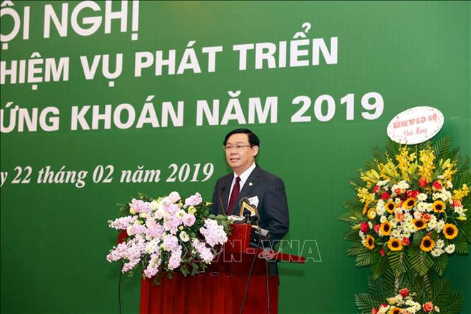 政府副总理王廷惠：巩固投资者信心 今早实施证券市场升级 ảnh 2