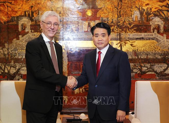 河内与法国图卢兹市加强升龙皇城考古的合作 ảnh 1 河内与法国图卢兹市加强升龙皇城考古的合作 ảnh 1