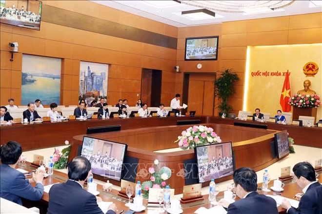 越南国会常务委员会第31次会议正式开幕 ảnh 1