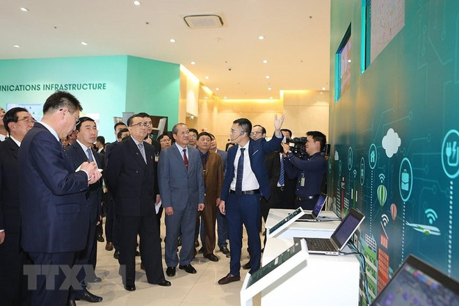 朝鲜劳动党代表团参观丹淮合作社兰花种植模式 ảnh 2