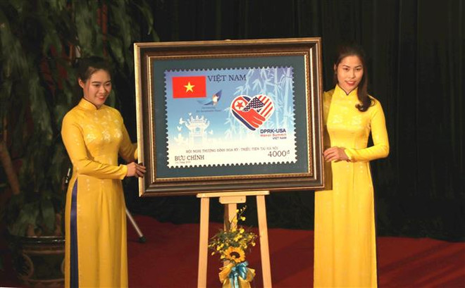 欢迎美朝领导人会晤的特种邮票正式发行 ảnh 2