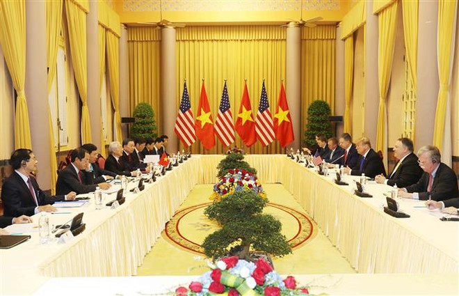 越共中央总书记、国家主席阮富仲与美国总统特朗普会谈 ảnh 2