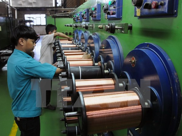 越南国会经济委员会对2016年经济社会发展计划执行情况进行审查 ảnh 1 越南国会经济委员会对2016年经济社会发展计划执行情况进行审查 ảnh 1