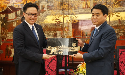 河内市计划邀请柬埔寨艺术代表团赴该市步行街演出 ảnh 2 河内市计划邀请柬埔寨艺术代表团赴该市步行街演出 ảnh 2