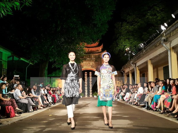 越南将“奥黛”发展成为独特的旅游产品 ảnh 3