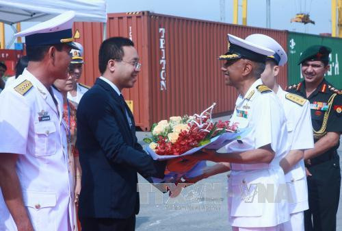 印度海军军船访问海防市 ảnh 1 印度海军军船访问海防市 ảnh 1