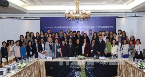 第二次APEC妇女与经济政策伙伴会议在承天顺化省开幕 ảnh 1 第二次APEC妇女与经济政策伙伴会议在承天顺化省开幕 ảnh 1