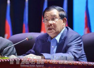 柬埔寨首相对柬越友好合作关系的发展予以认可 ảnh 1 柬埔寨首相对柬越友好合作关系的发展予以认可 ảnh 1