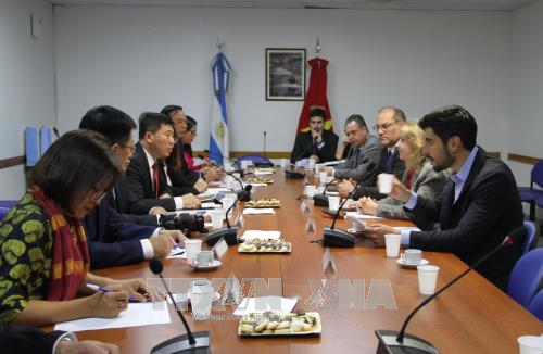 越南与阿根廷和巴拉圭加强议会间合作 ảnh 1 越南与阿根廷和巴拉圭加强议会间合作 ảnh 1