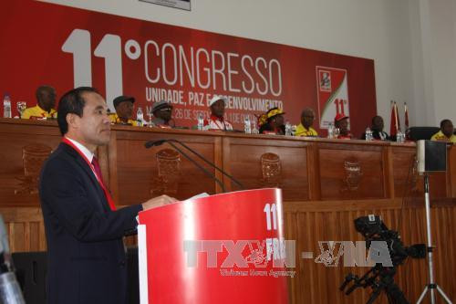 越南共产党代表团出席莫桑比克解放阵线党第十二次全国代表大会 ảnh 1