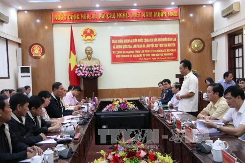 越老泰三国共同分享实施民族工作的经验 ảnh 1 越老泰三国共同分享实施民族工作的经验 ảnh 1
