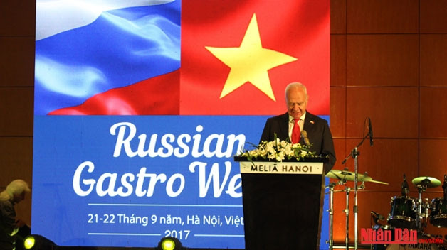 河内俄罗斯美食节拉开序幕 ảnh 1 河内俄罗斯美食节拉开序幕 ảnh 1
