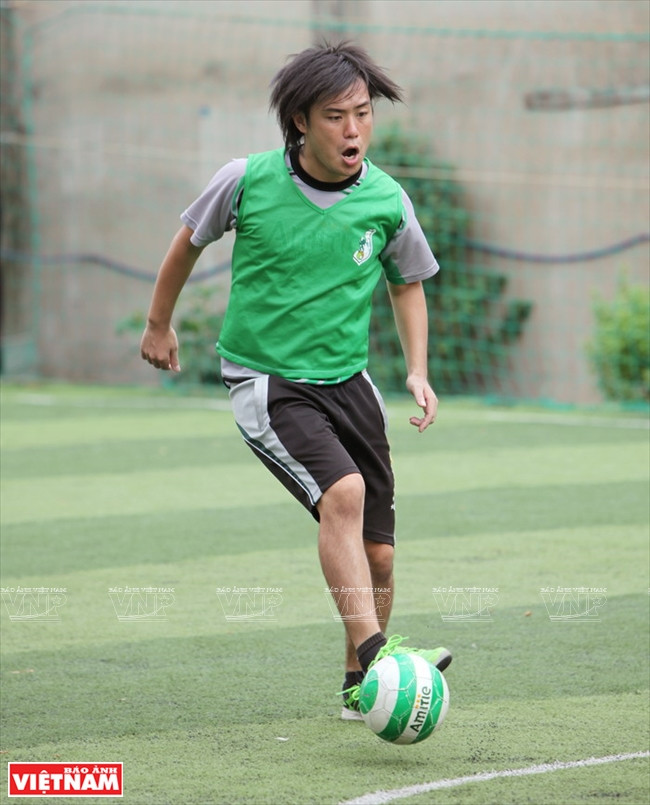 情系越南足球的日本教练 ảnh 1