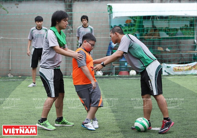 情系越南足球的日本教练 ảnh 5