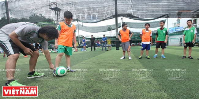 情系越南足球的日本教练 ảnh 4