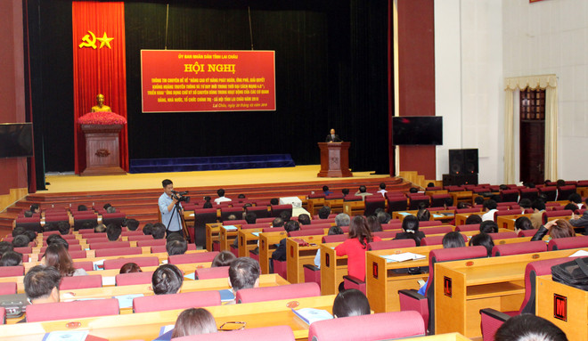 莱州省举行2018年对外信息工作培训会议 ảnh 1 莱州省举行2018年对外信息工作培训会议 ảnh 1