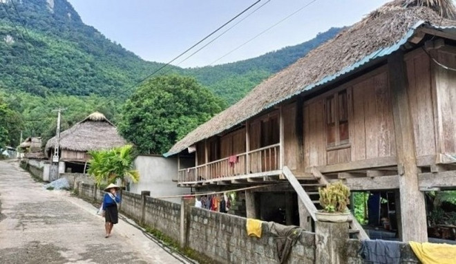 清化省西部地区泰族高脚屋的独特之处 ảnh 1 清化省西部地区泰族高脚屋的独特之处 ảnh 1