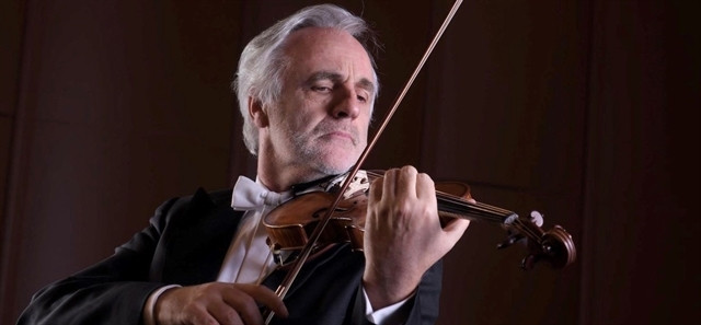 《小提琴协奏曲“纪念一位天使”》首次在越南演出 ảnh 1 《小提琴协奏曲“纪念一位天使”》首次在越南演出 ảnh 1