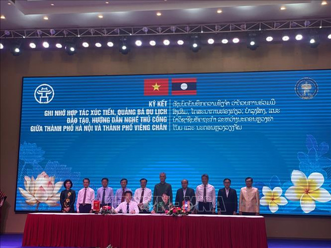 河内积极开展与万象企业合作促进活动 ảnh 1 河内积极开展与万象企业合作促进活动 ảnh 1