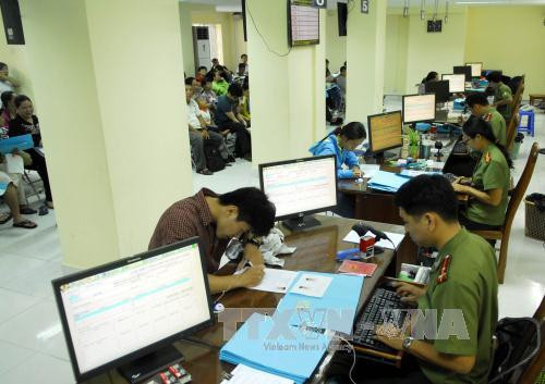 阮善仁同志:公众满意度是衡量行政体制改革的标准 ảnh 1 阮善仁同志:公众满意度是衡量行政体制改革的标准 ảnh 1