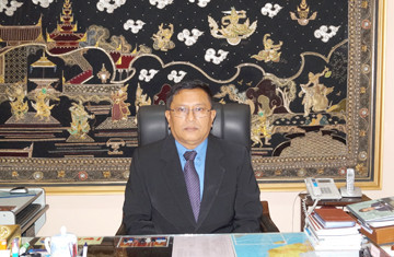 越南向缅甸驻越大使授予“为各民族和平友谊”纪念章 ảnh 1 越南向缅甸驻越大使授予“为各民族和平友谊”纪念章 ảnh 1