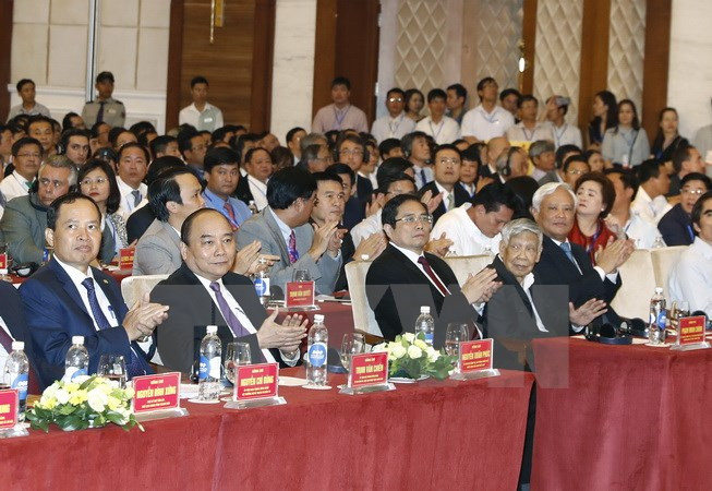 阮春福总理:清化省应力争成为全国吸引投资的典范 ảnh 1 阮春福总理:清化省应力争成为全国吸引投资的典范 ảnh 1