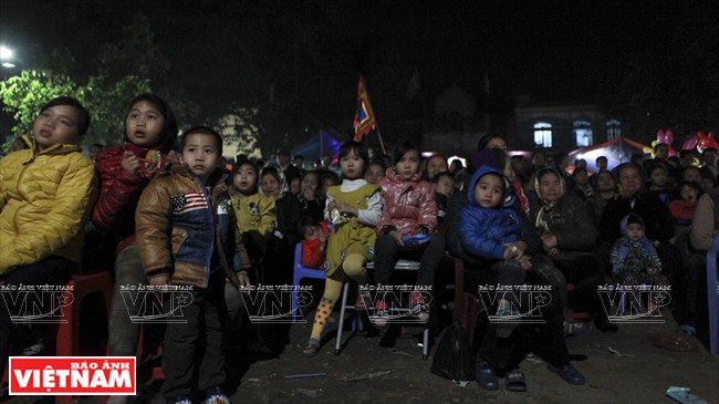 北江省土河村业余从剧 ảnh 13