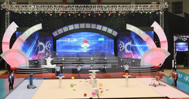 2017年越南大学生机器人大赛总决赛在宁平省开赛 ảnh 1 2017年越南大学生机器人大赛总决赛在宁平省开赛 ảnh 1