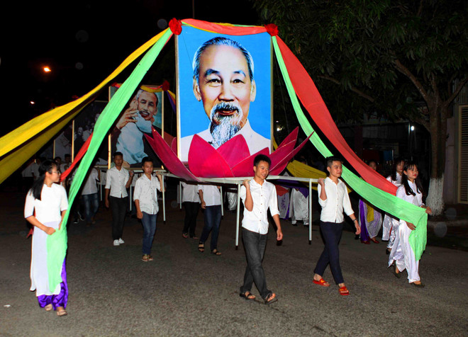 胡志明主席诞辰127周年：2017年莲花村文化节在乂安省开幕 ảnh 3