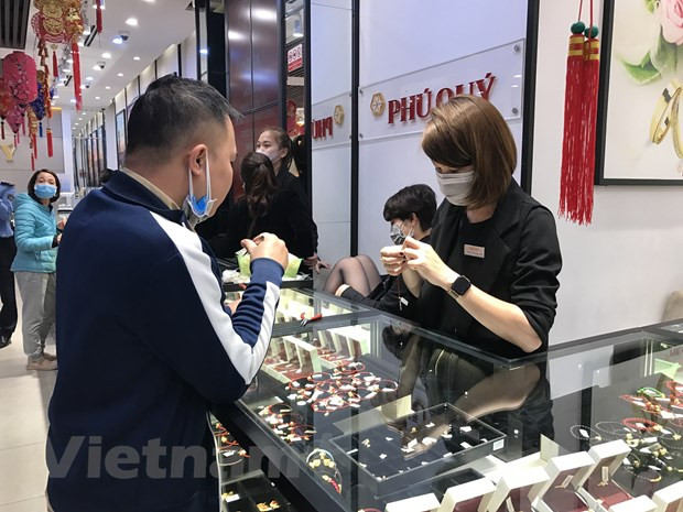23日上午越南国内黄金价格大幅下降 ảnh 1