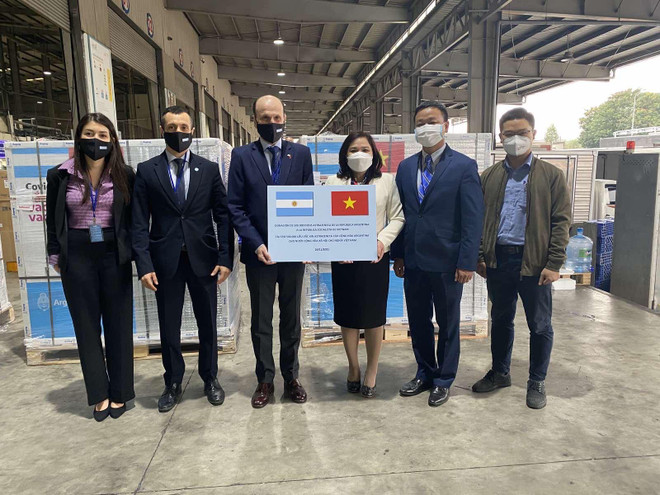 阿根廷政府向越南捐赠50万剂阿斯利康新冠疫苗 ảnh 1 阿根廷政府向越南捐赠50万剂阿斯利康新冠疫苗 ảnh 1