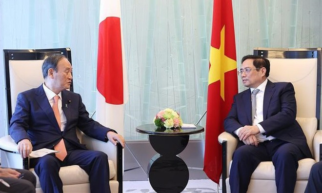 范明政总理会见日本前首相菅义伟 ảnh 1 范明政总理会见日本前首相菅义伟 ảnh 1
