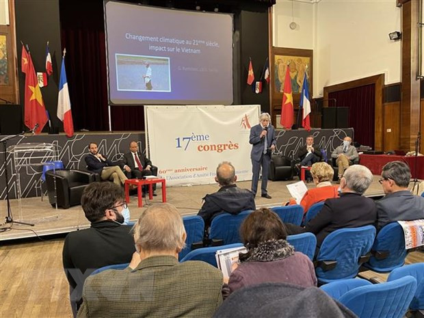 法越友好协会强调继续向越南人民给予声援 ảnh 1 法越友好协会强调继续向越南人民给予声援 ảnh 1