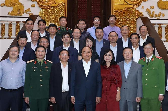 政府总理阮春福:河静省需继续集中精力发展工业 做好国防安全保障工作 ảnh 2 政府总理阮春福:河静省需继续集中精力发展工业 做好国防安全保障工作 ảnh 2