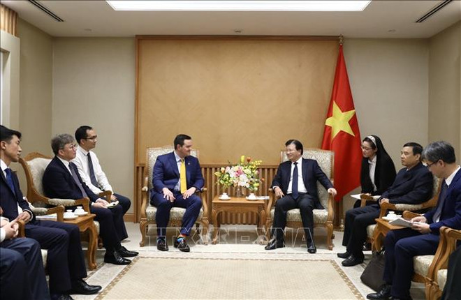 政府副总理郑廷勇会见玉石能源公司董事长兼首席执行官保罗·布莱克利 ảnh 1