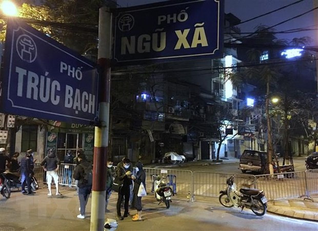  新冠肺炎疫情：越南外交部对外公布河内首例确诊患者的行程轨迹及其住所 ảnh 1