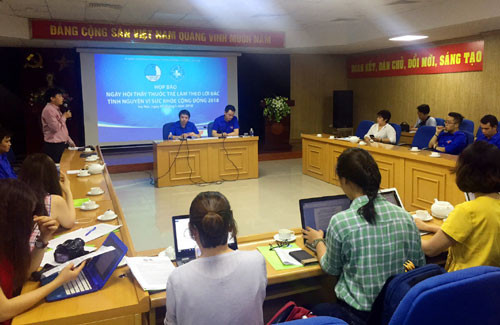 6000名青年医生将参加“为社区送健康”志愿者活动 ảnh 1 6000名青年医生将参加“为社区送健康”志愿者活动 ảnh 1