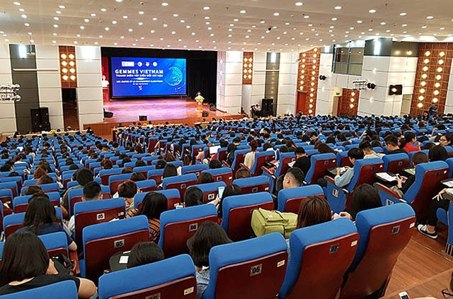 提升年轻一代对气候变化的认识 ảnh 2 提升年轻一代对气候变化的认识 ảnh 2