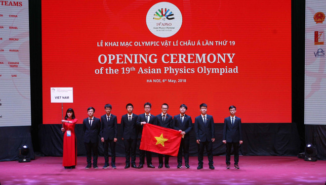 第十九届亚洲物理奥林匹克竞赛在河内开幕 ảnh 1 第十九届亚洲物理奥林匹克竞赛在河内开幕 ảnh 1