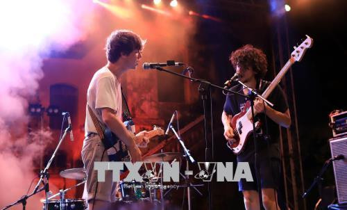 2018年顺化文化节:日均游客接待量达5万人次 ảnh 2 2018年顺化文化节:日均游客接待量达5万人次 ảnh 2