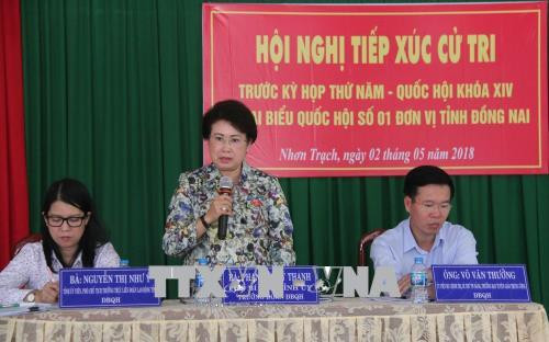 越共中央宣教部部长武文赏走进基层与同奈省选民亲切交流倾听选民建议 ảnh 2 越共中央宣教部部长武文赏走进基层与同奈省选民亲切交流倾听选民建议 ảnh 2